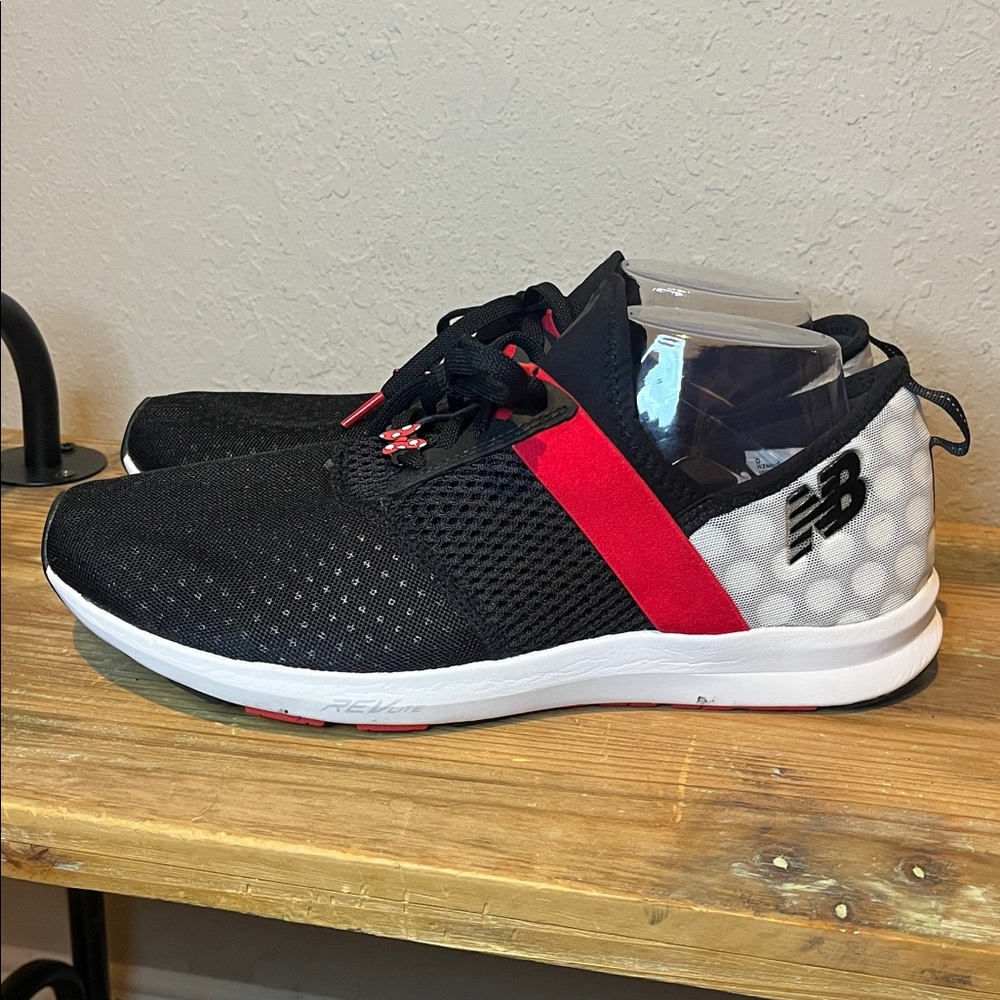 New Balance Women's Black and Red Sneakers